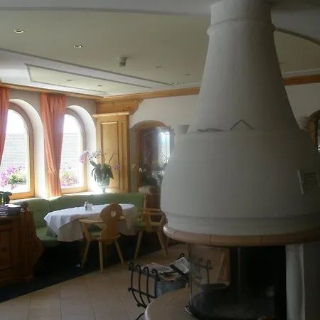 Rier Hotel 3*